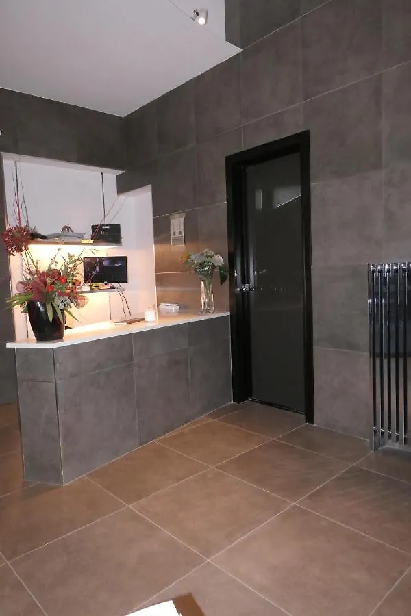 Fara House Benessere Naples Apartment